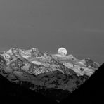 Il  Monte Rosa e la luna piena.