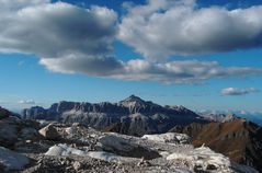 Il Piz Boè altezza 3152 visto dalla Marmolada