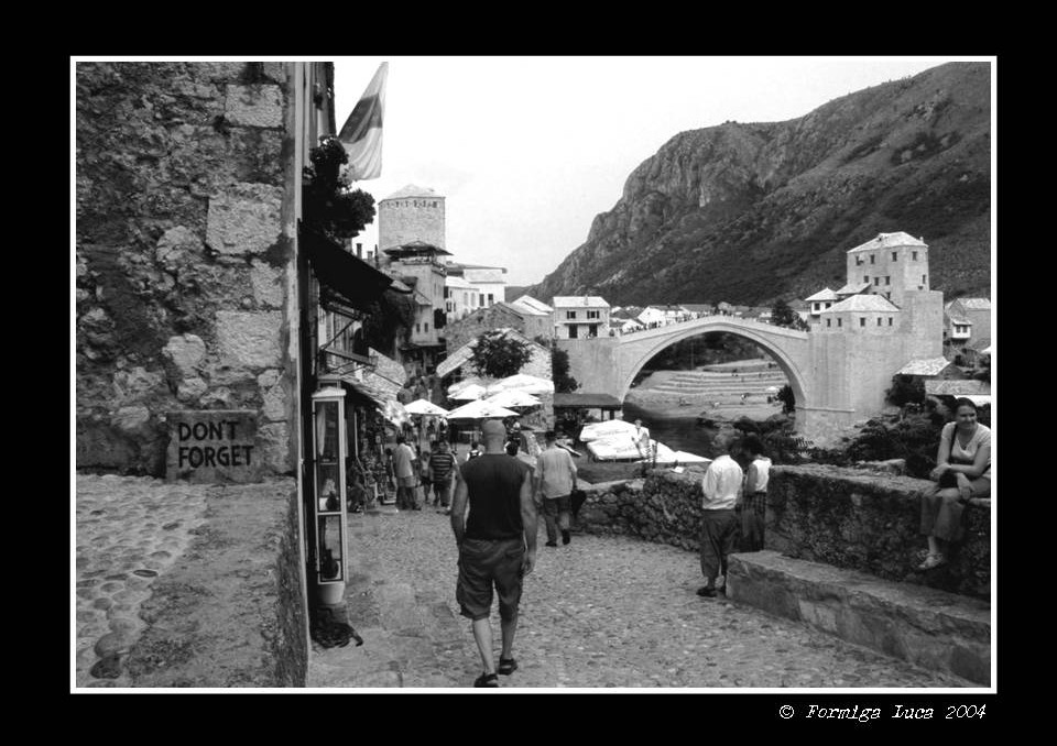 Il ponte sulla Neretva, Mostar, Bosnia-Erzegovina