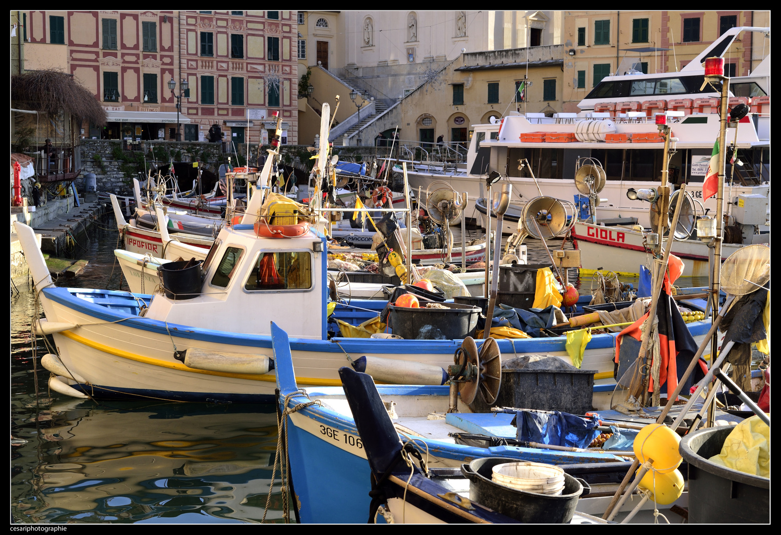 Il porticciolo di Camogli.