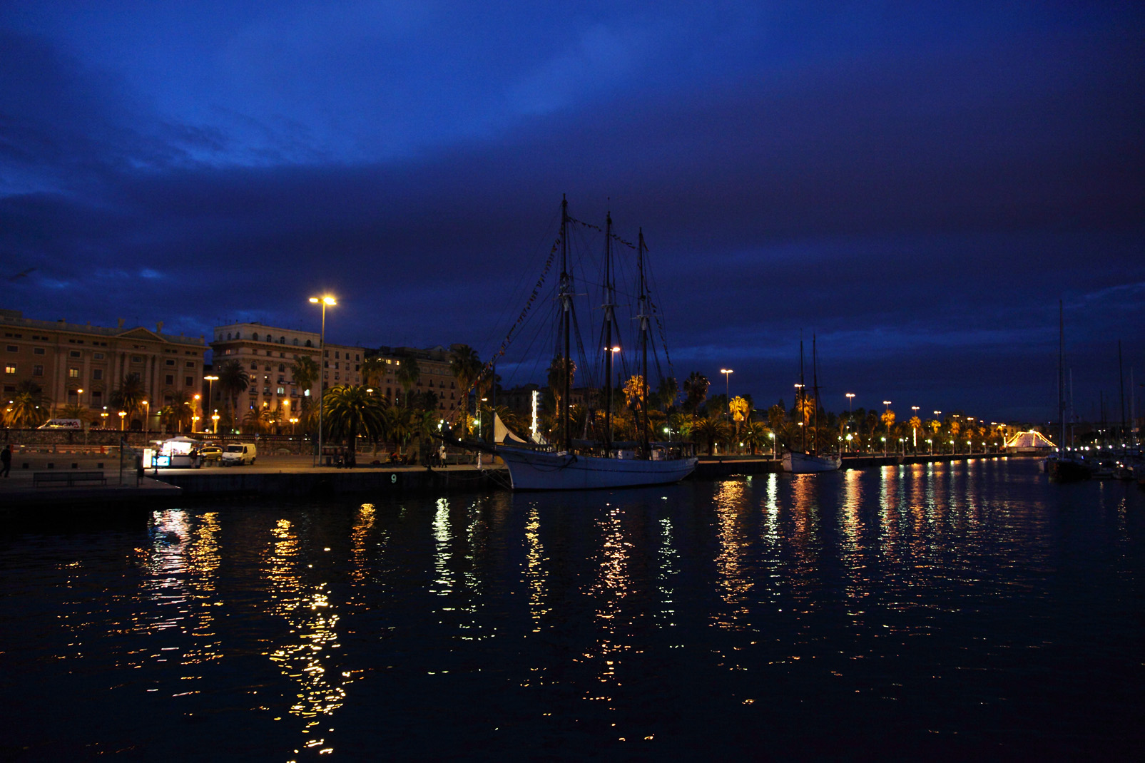 il porto e le sue luci