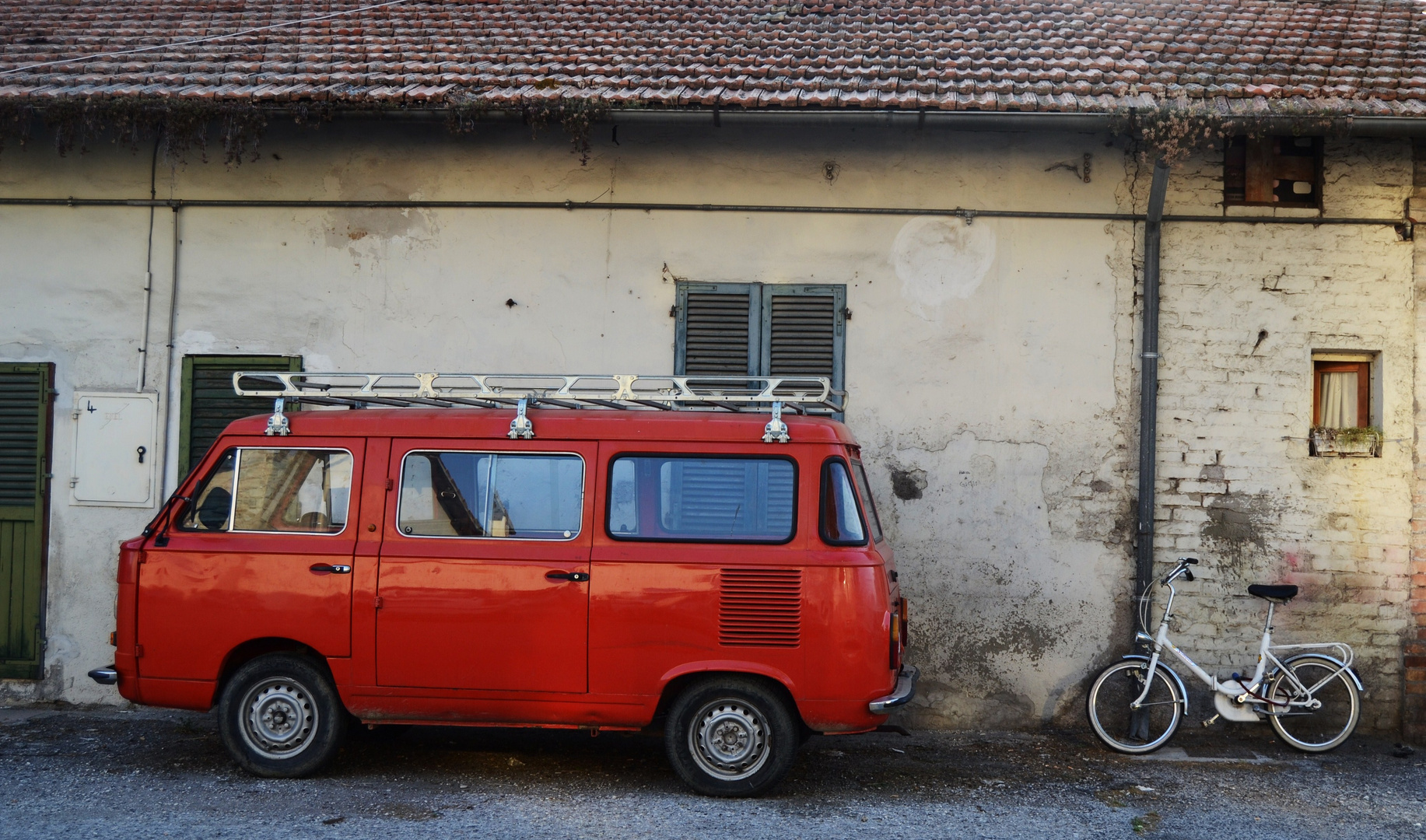 il pulmino rosso