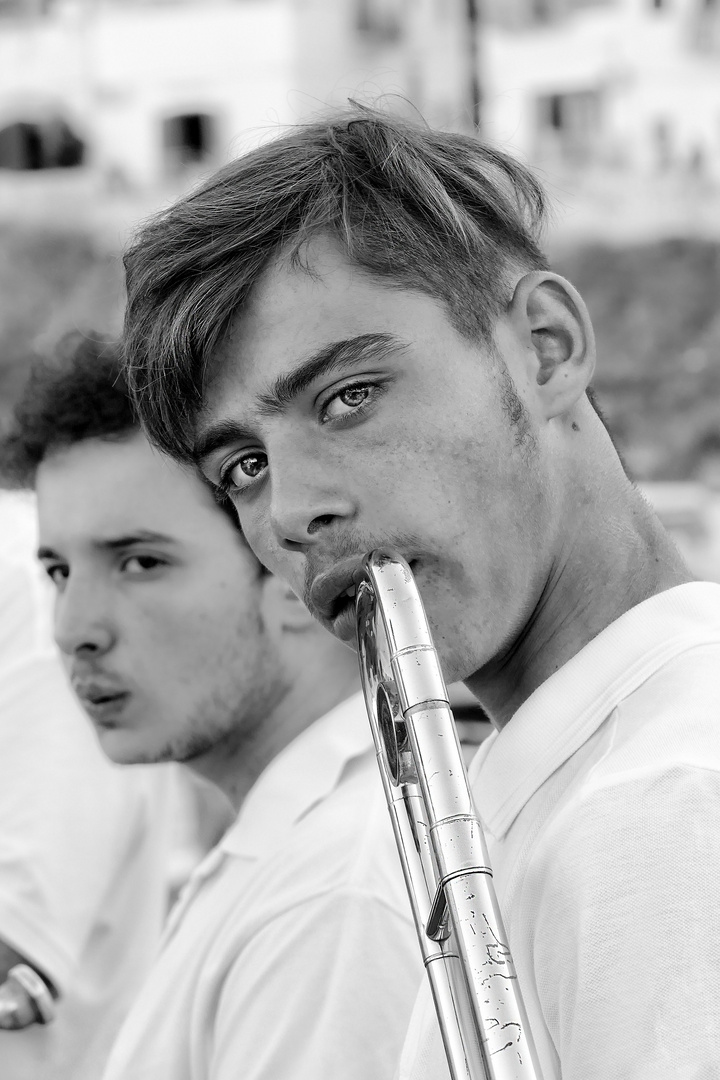 IL RAGAZZO DELLA BANDA MUSICALE