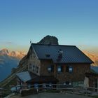 Il Rifugio Roda di Vael al tramonte