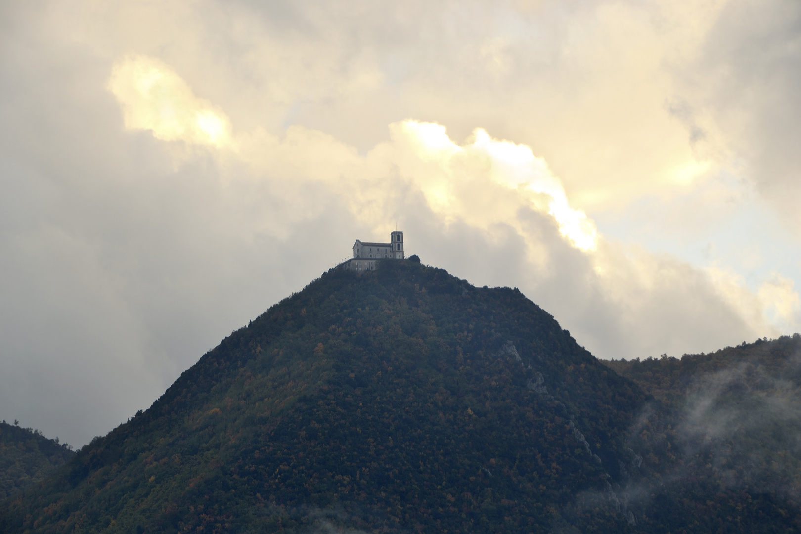 IL santuario sulla montagna