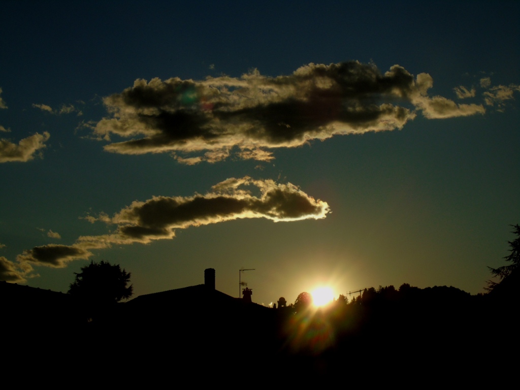 il sole come fa apparire il cielo