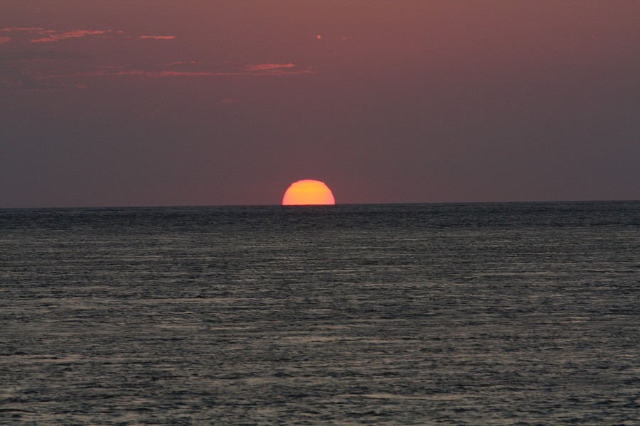 Il sole e l'oceano