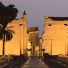 IL TEMPIO DI LUXOR ALLA SERA