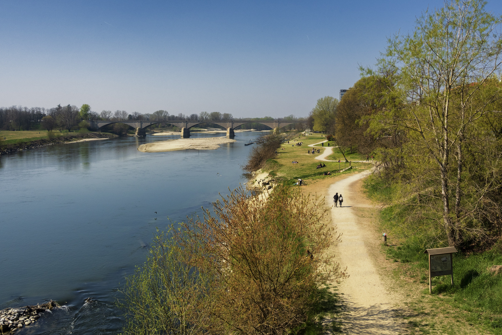 Il Ticino a Pavia