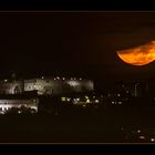 Il tramonto della luna sul Bel Forte