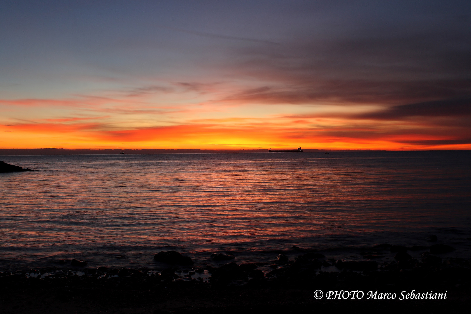 Il Tramonto sul Tirreno