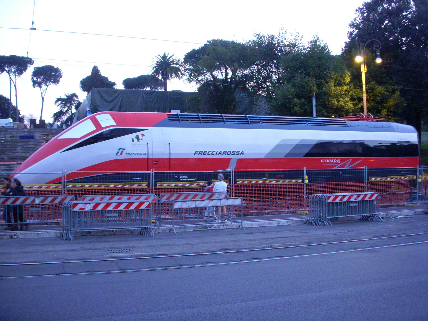 Il Treno Frecciarossa in mostra a villa Borghese Roma