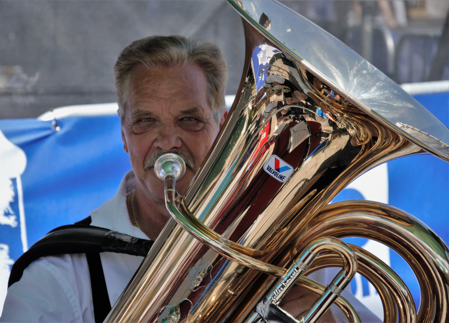 il voulait jouer de l'euphonium