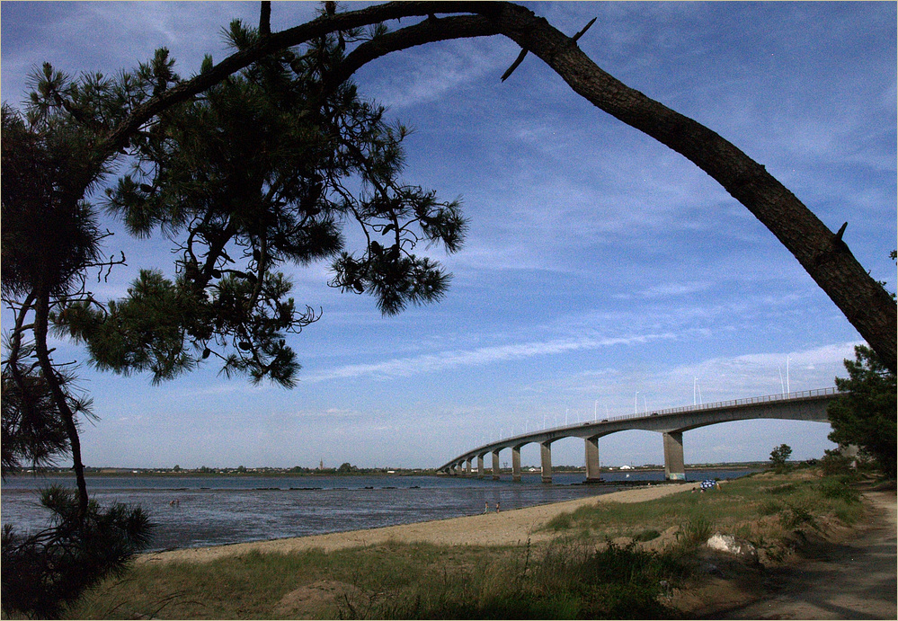 Il y a pont et pont… ! - Es gibt Brücke und Brücke…!