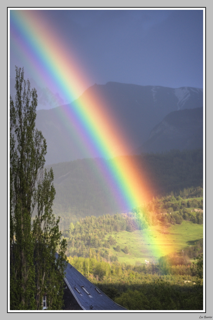 Il y aurait un trésor au pied de l'arc en ciel ...