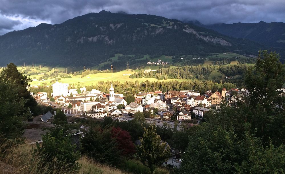 Ilanz im Abendsonnenschein