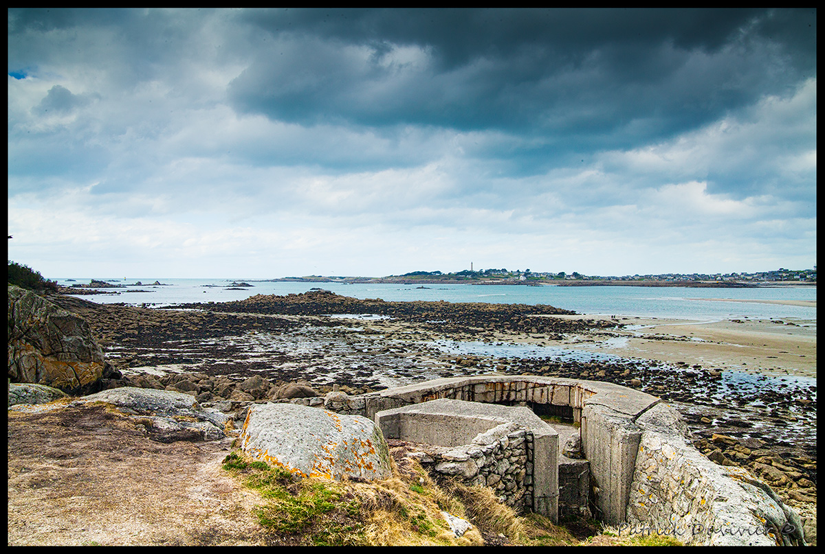 Ile de Batz vu de Roscoff photo et image paysages, mers et océans, lumière à marée basse Ile de Batz vu de Roscoff photo et image paysages, mers et océans, lumière à marée basse