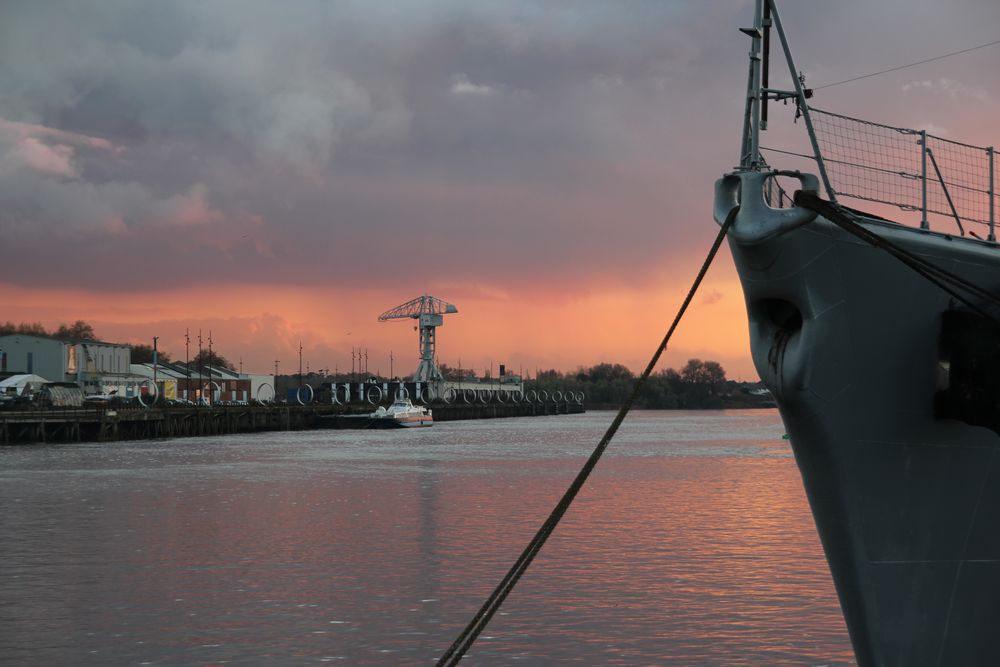 Iles de Nantes au soleil couchant by laurent9074 