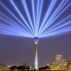 Illumination des Fernsehturms in Düsseldorf