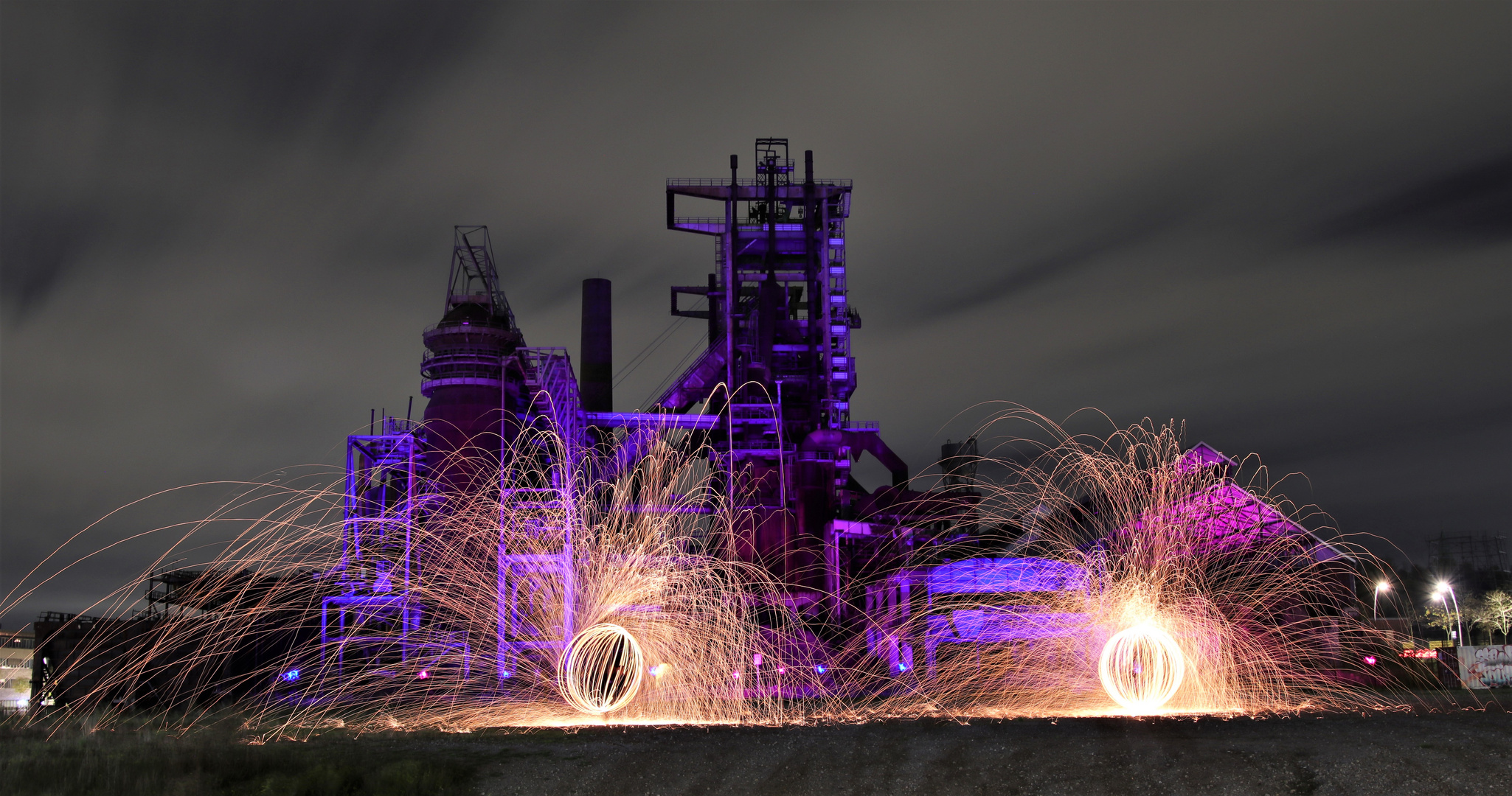 A Masterpiece of Illumination: Bild Auf Glas Beleuchtet