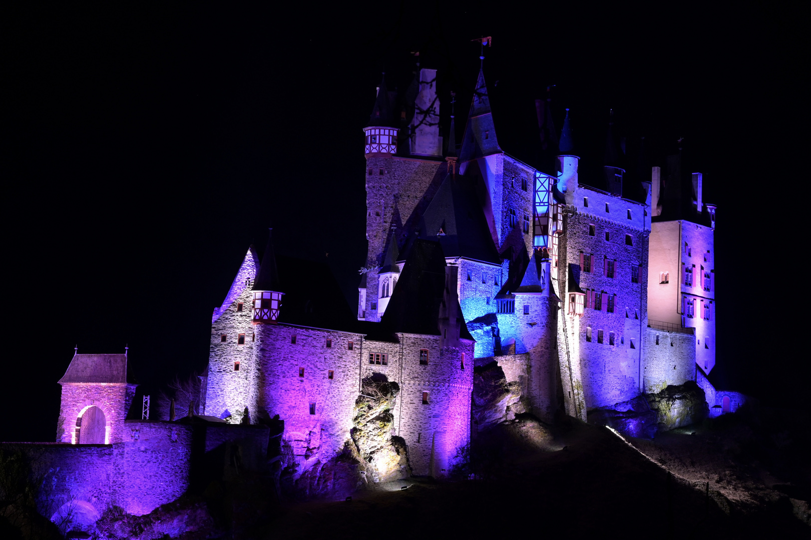 Illuminierte Burg Eltz