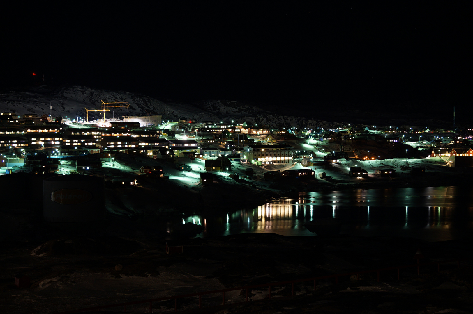 Ilulissat bei Nacht