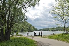 Im Altrheinparadies von Au: Sonntags - Idylle