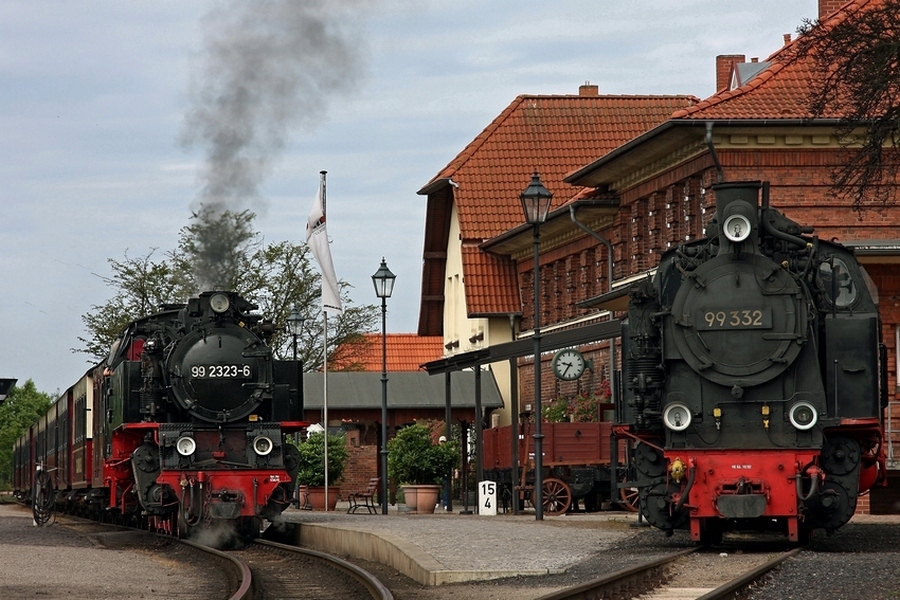 Im Bahnhof