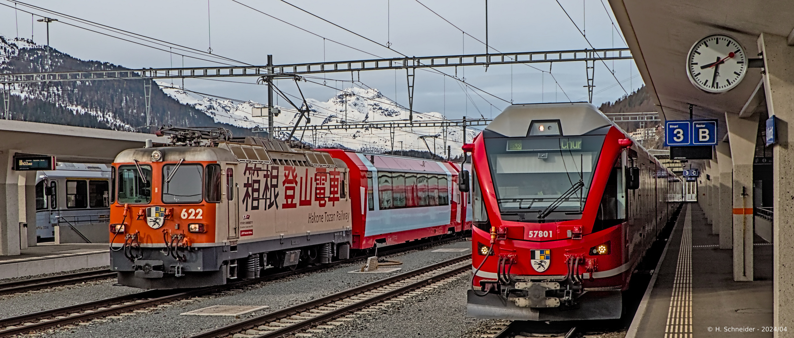 Im Bahnhof St. Moritz