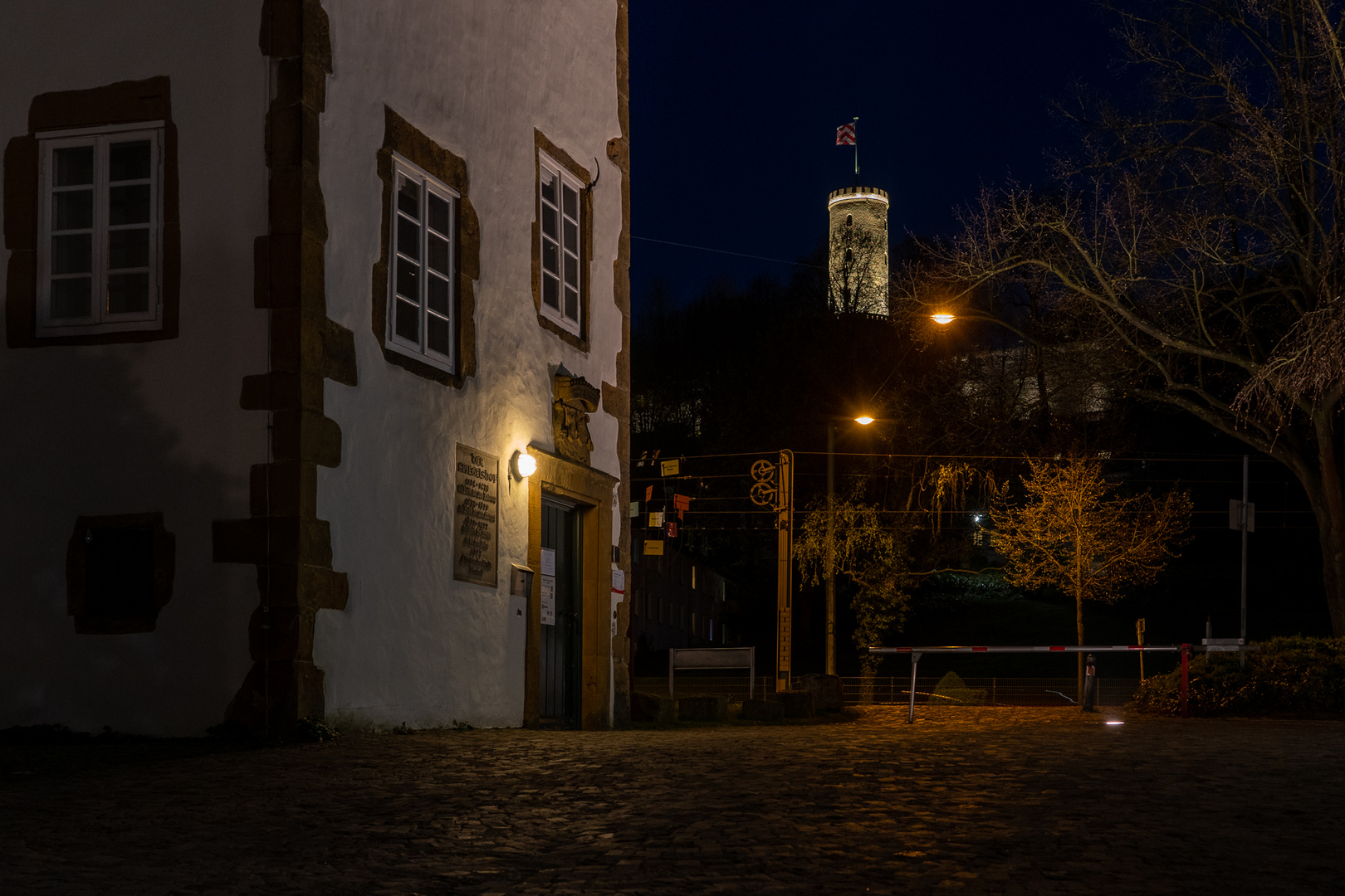 Im Bann der Burg - Spiegelshof Bielefeld