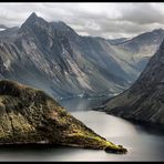 IM BANN DER FJORDE