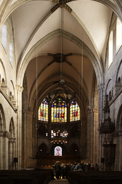 Im Basler Münster 16