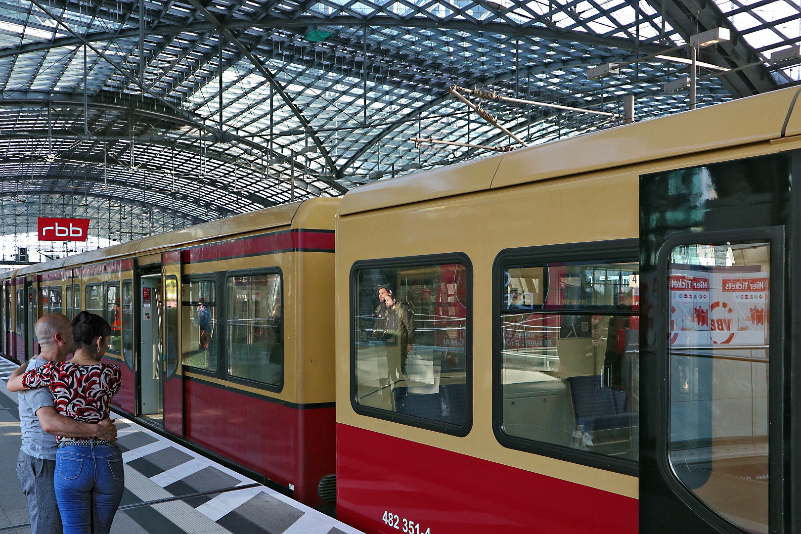 Im Berliner Hauptbahnhof 