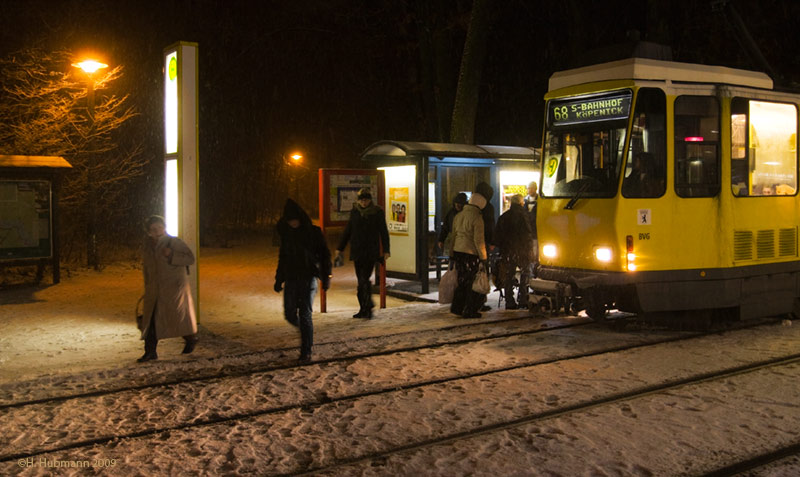 IM BERLINER U-BAHN-FERNSEHEN