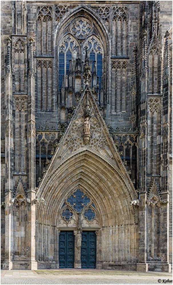 Im Blick - Details Sakralbauwerke (11) Westportal Dom St. Mauritius und Katharina