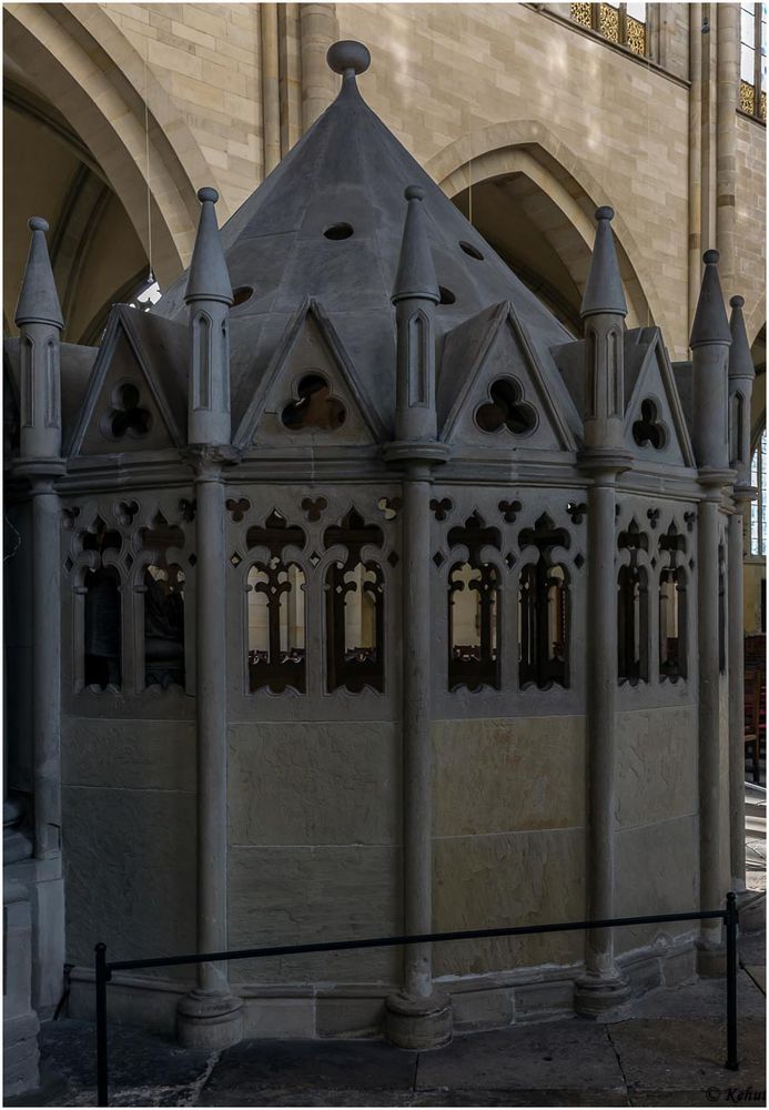 Im Blick - Details Sakralbauwerke (18) Heilig-Grab-Kapelle Dom St. Mauritius und St. Katharina