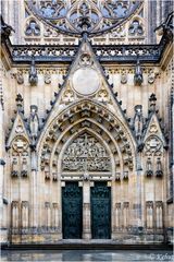 Im Blick -Details Sakralbauwerke (28) Teilansicht Westportal Sant Veitsdom