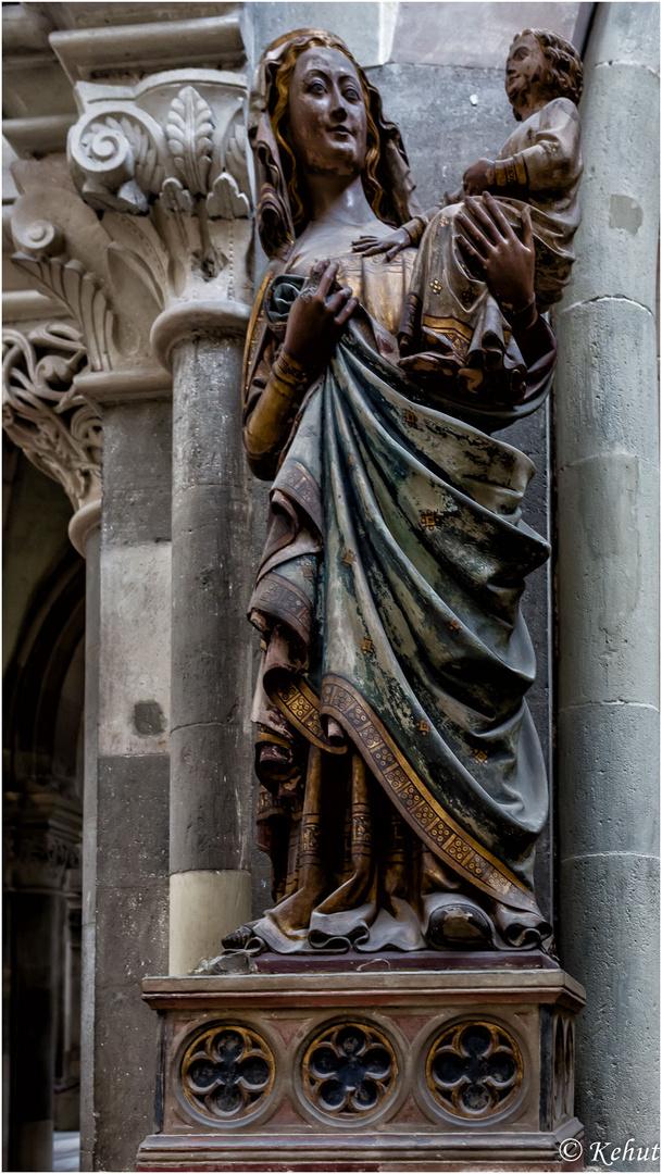 Im Blick - Details Sakralbauwerke (36) - Wundertätige Madonna im Dom Magdeburg
