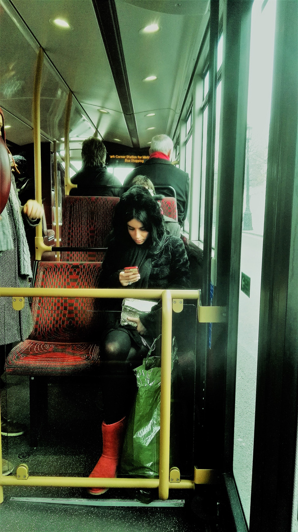 Im Bus unterwegs auf Londons Straßen