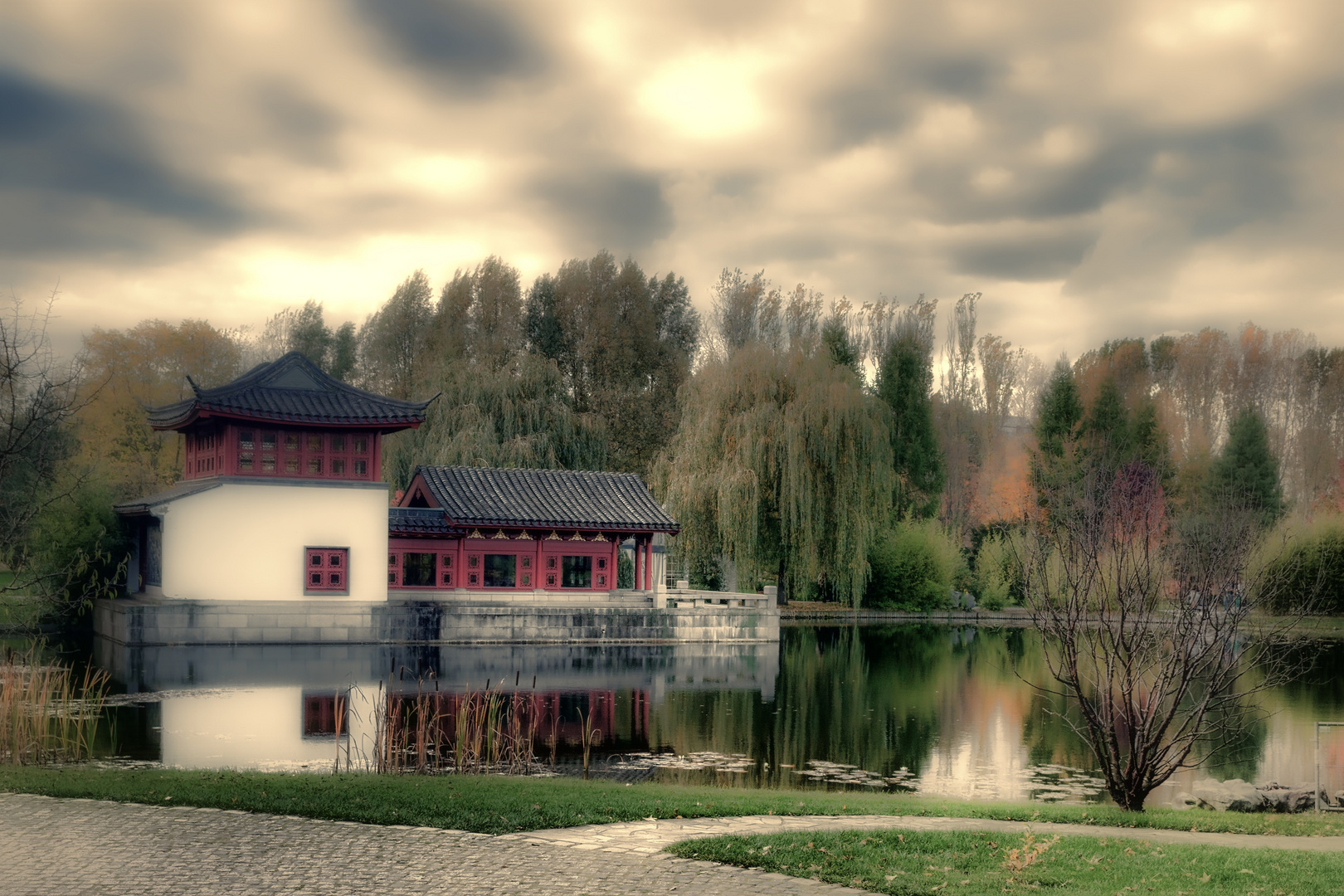 Im chinesischen Garten ...