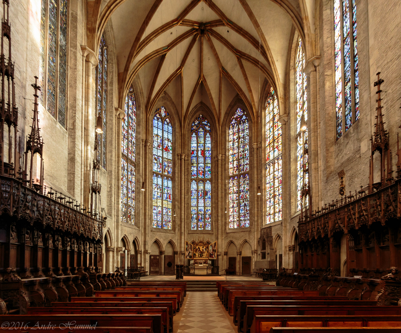 Im Chor des Ulmer Münster