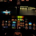 im Cockpit bei Nacht