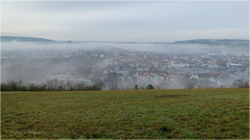 im Dezember Nebel