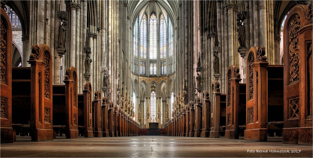 Im Dom zo Kölle, zu Kölle am Rhing ...