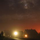 Im Dorf bei Nacht und Nebel