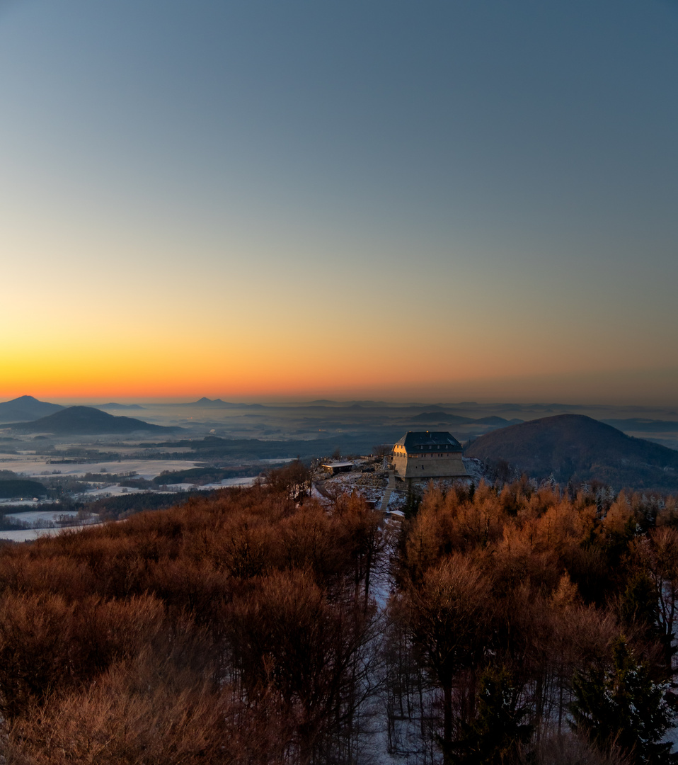 Im ersten Morgenlicht 