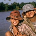 Im Fahrtwind des Speedboats unterwegs auf dem Mekong