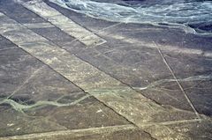 Im Flugzeug über den Nazca-Linien im Süden von Peru