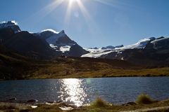 Im Frühtau zu Berge