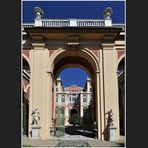 Im Garten des Palazzo Reale